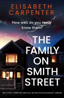 The Family on Smith Street by Elisabeth Carpenter