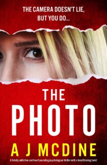 The Photo by A J McDine EPUB & PDF