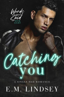 Catching You by E.M. Lindsey EPUB & PDF