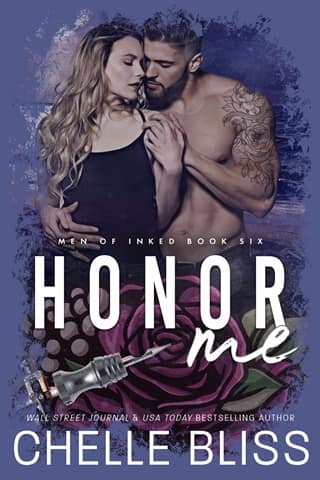 Honor Me by Chelle Bliss